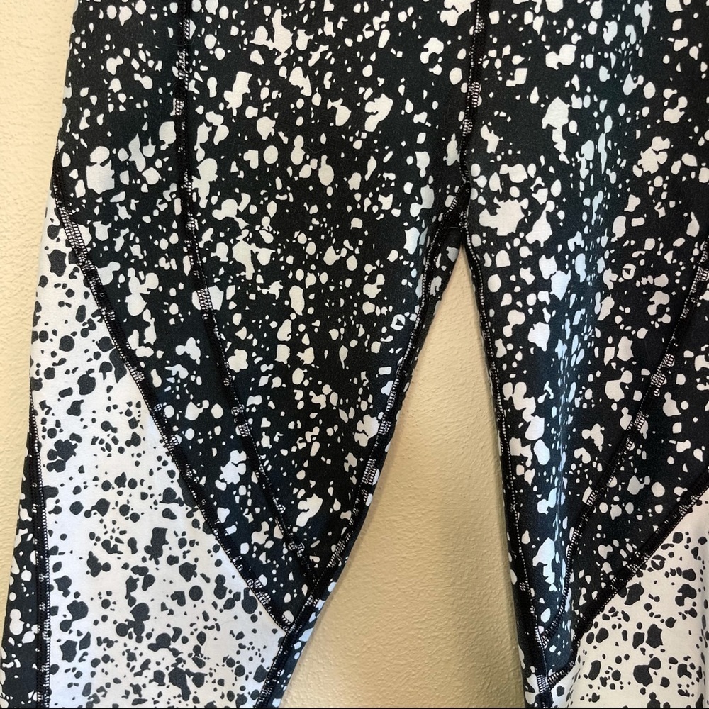Fabletics Splatter Print Capri Crop Leggings - image 5